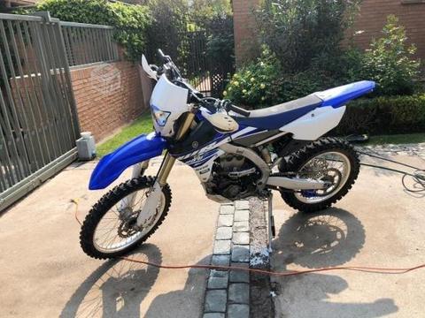 Yamaha WR250f Impecable