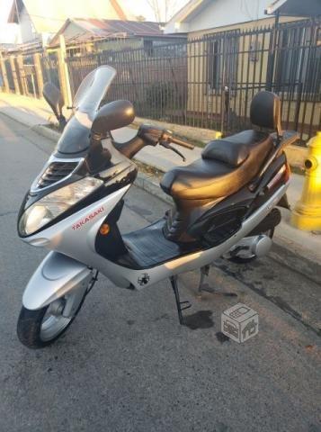 Moto scooter takasaki 150 cc año 2019