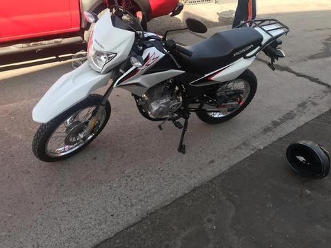 Honda xr 150L año 2016