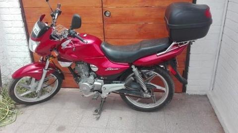 Honda Storm año 2009