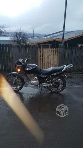 Suzuki 125