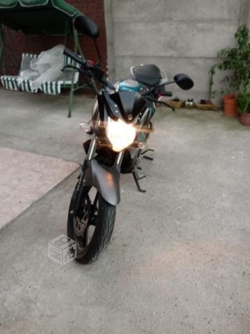 Moto Yamaha FZ150 2018