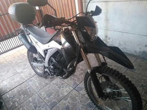 Moto Loncin Sx2 250