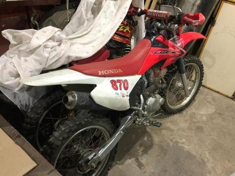 Crf 230f impecable
