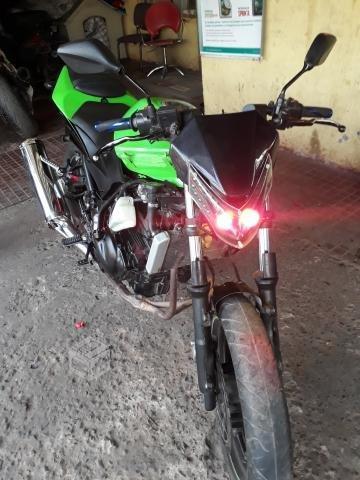 Kawasaki ninja 250 o permuto