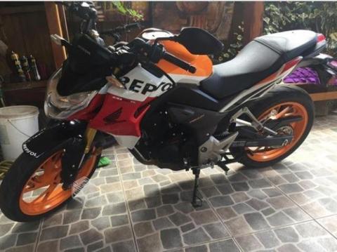 Honda repsol 190r