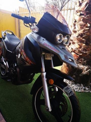 Moto takasaki xy400 2014