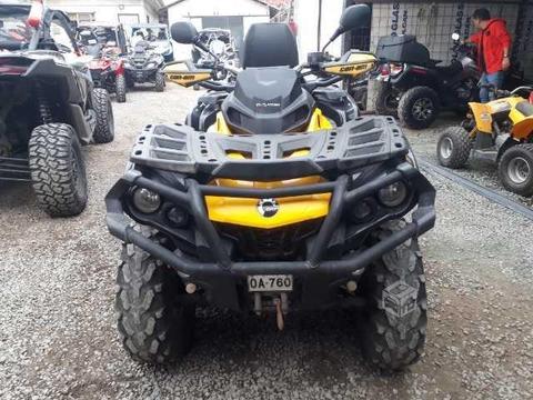 Can-am outlander V-twin 800cc