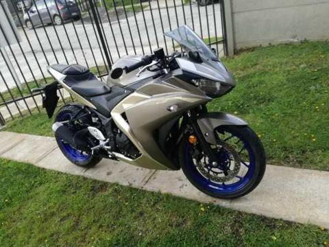 Yamaha R3 2018