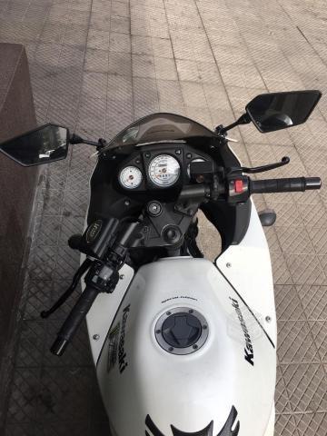 Moto kawasaki ninja