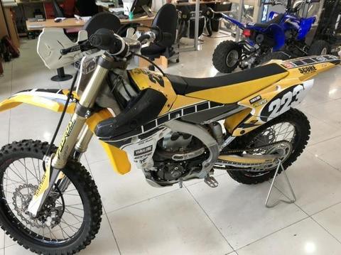 Yamaha YZ250F 2016 60 Aniversario muy exelente