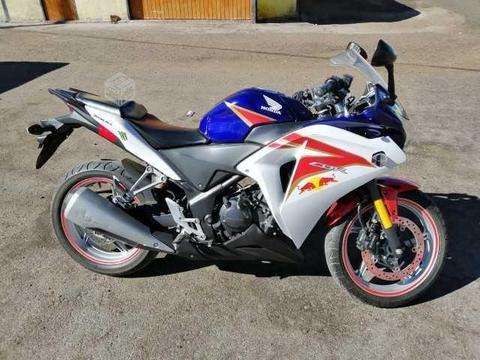 Moto Honda CBR 250