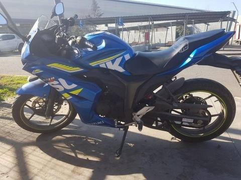 Moto suzuki gixxer