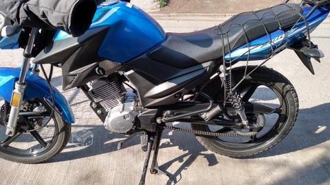 Moto Yamaha YBR 125