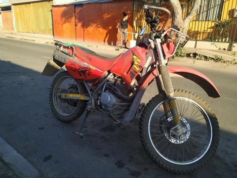 moto honda 200